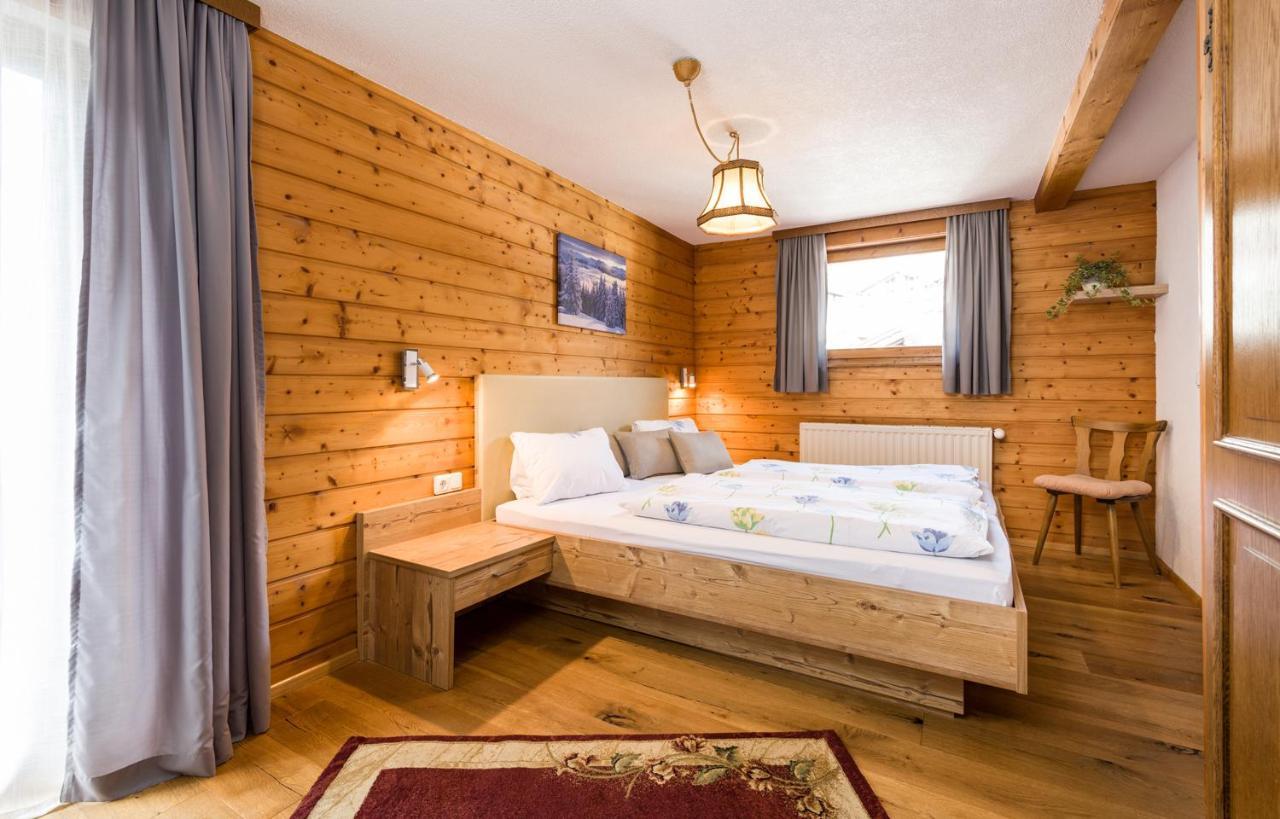 Gaestehaus Zugspitzblick Berwang Luaran gambar