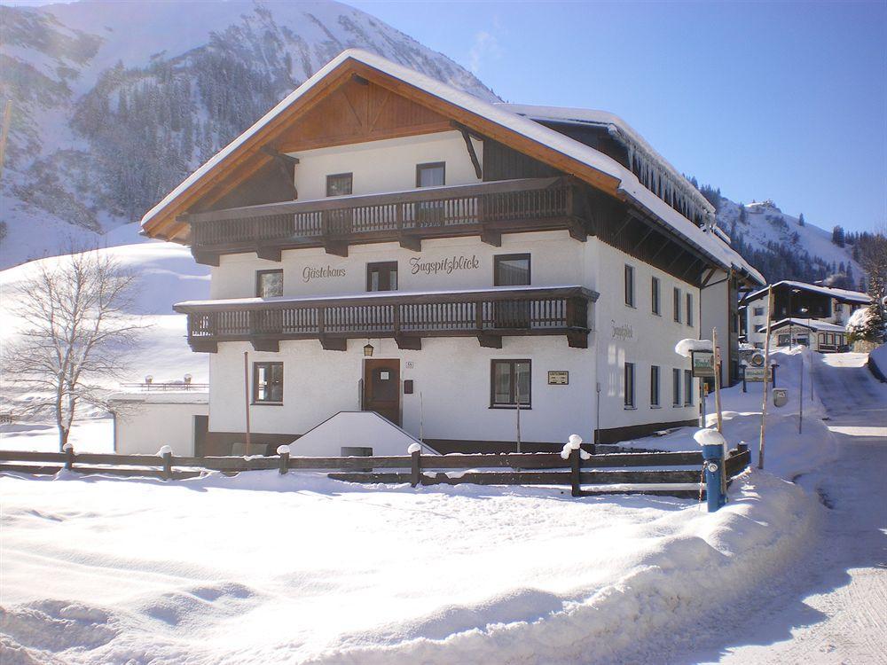 Gaestehaus Zugspitzblick Berwang Luaran gambar